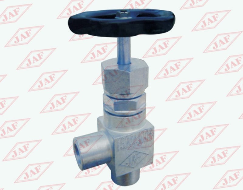 插焊連接直角截止閥J64F（B）-25（40）、插焊連接直角節(jié)流閥L64F（B）-25（40）